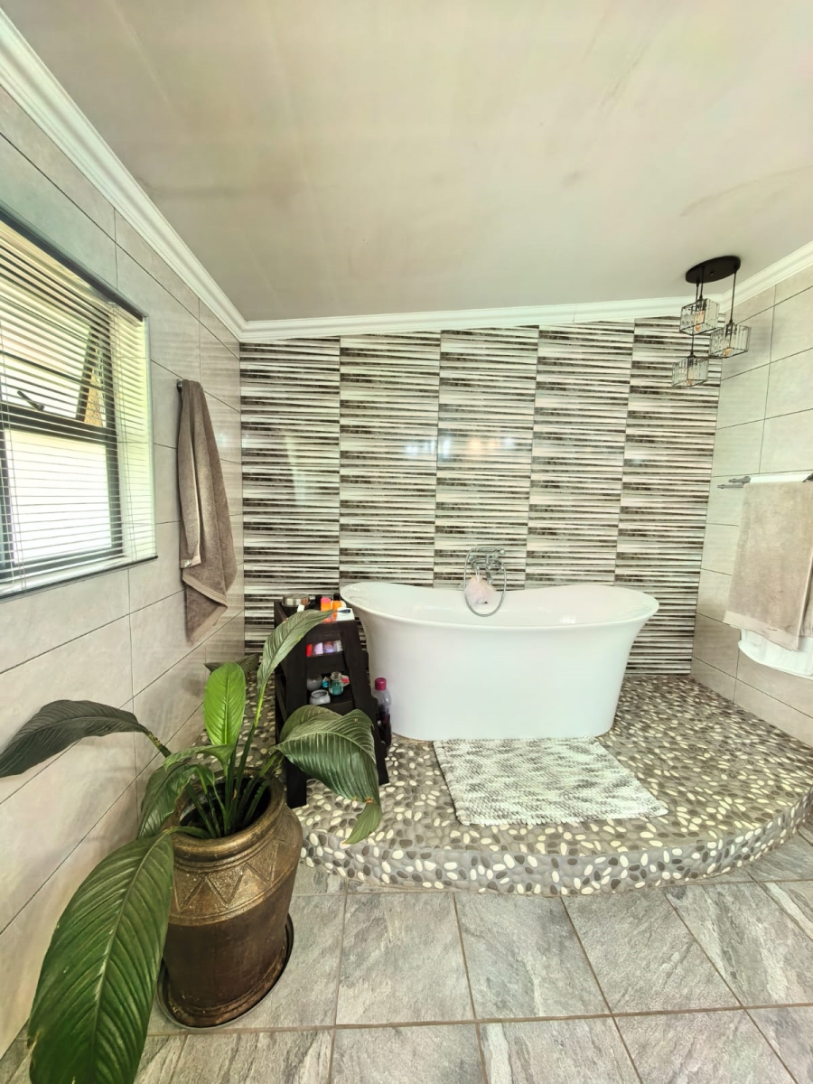 3 Bedroom Property for Sale in Sasolburg Ext 4 Free State